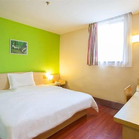 7 Days Inn Γκουανγκζού Εξωτερικό φωτογραφία