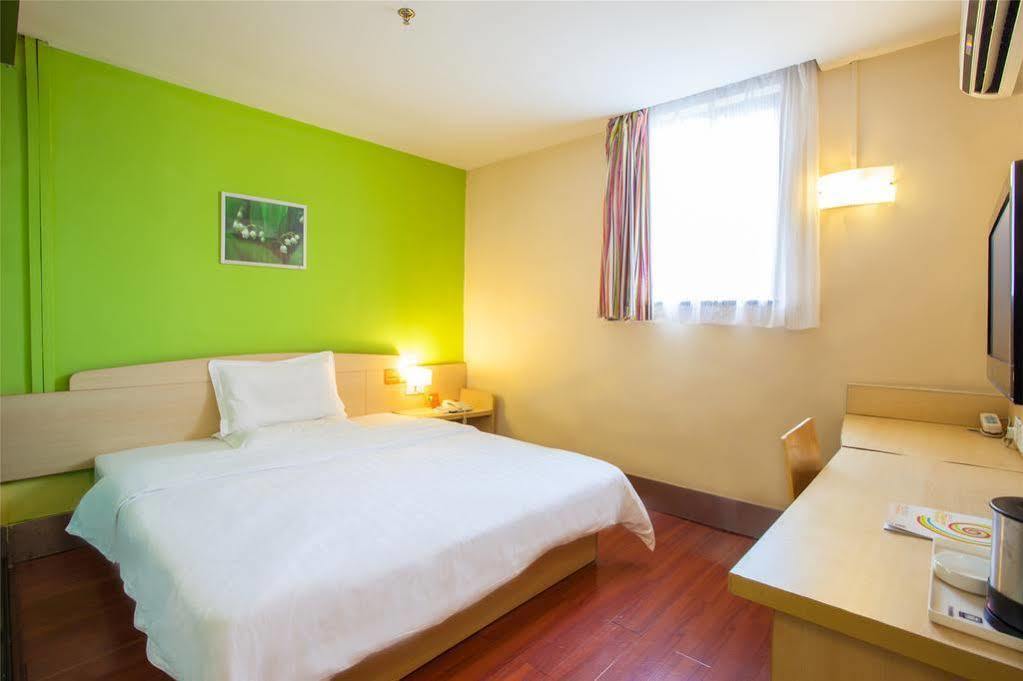 7 Days Inn Γκουανγκζού Εξωτερικό φωτογραφία